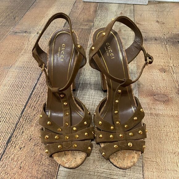 Gucci Women's Jacquelyne Studs Suede Platform Sandal - Picture 12 of 16